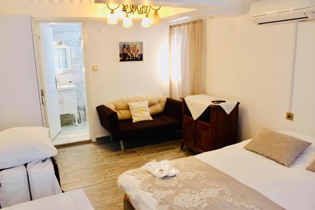 Silenos Boutique Hotel Seferihisar Ngoại thất bức ảnh